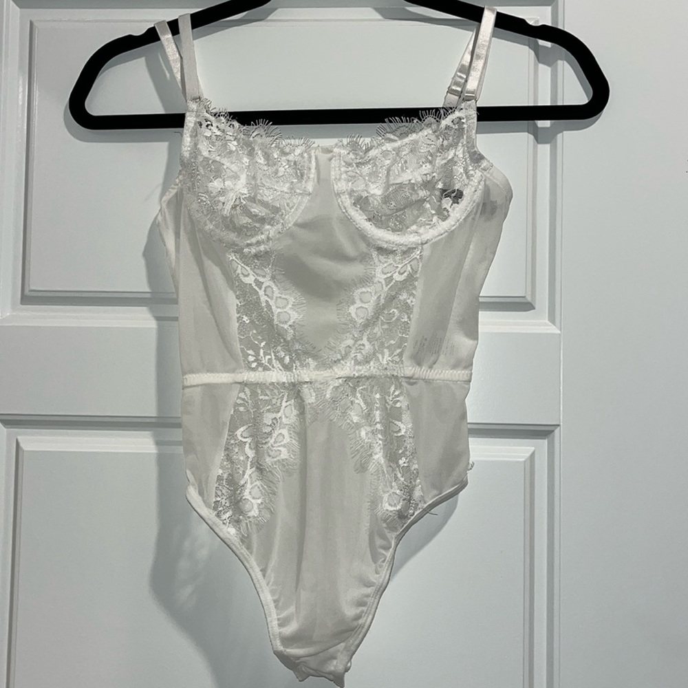 JLux Label White Bodysuit